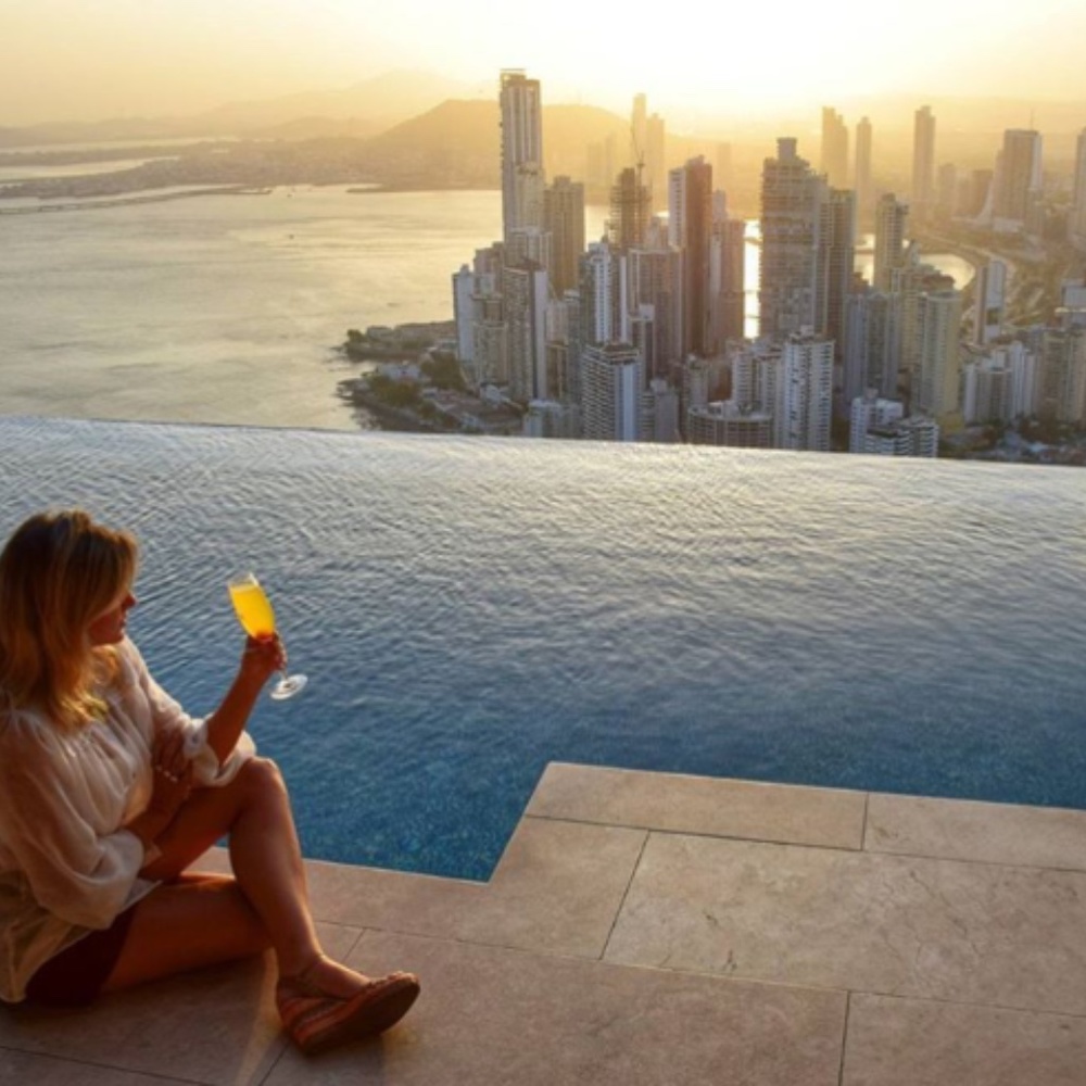 Meet your Posher, Maria